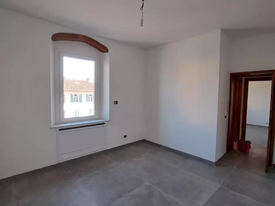 Immagine 37 di Appartamento in vendita  a Viareggio