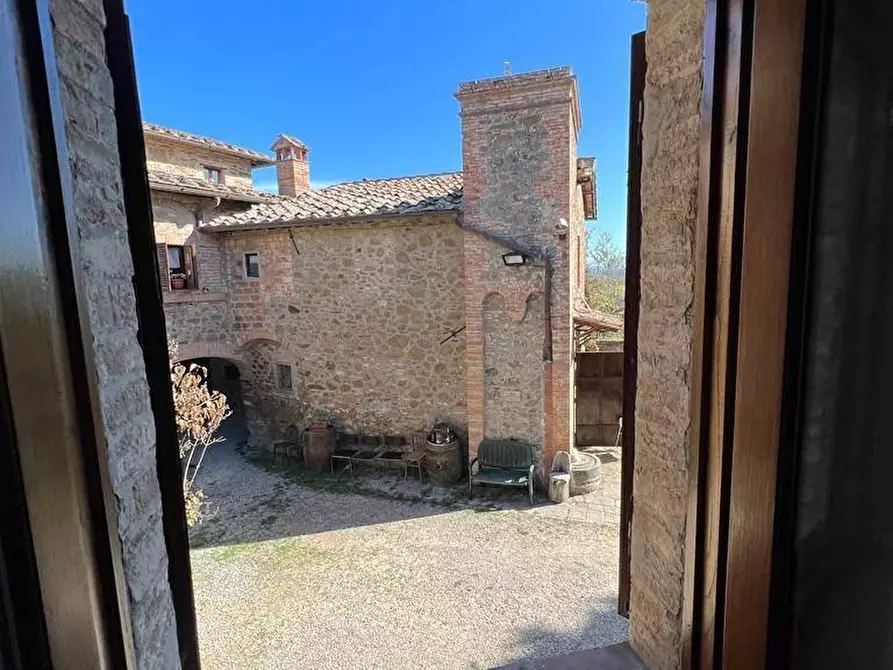 Immagine 12 di Appartamento in vendita  a Castelnuovo Berardenga