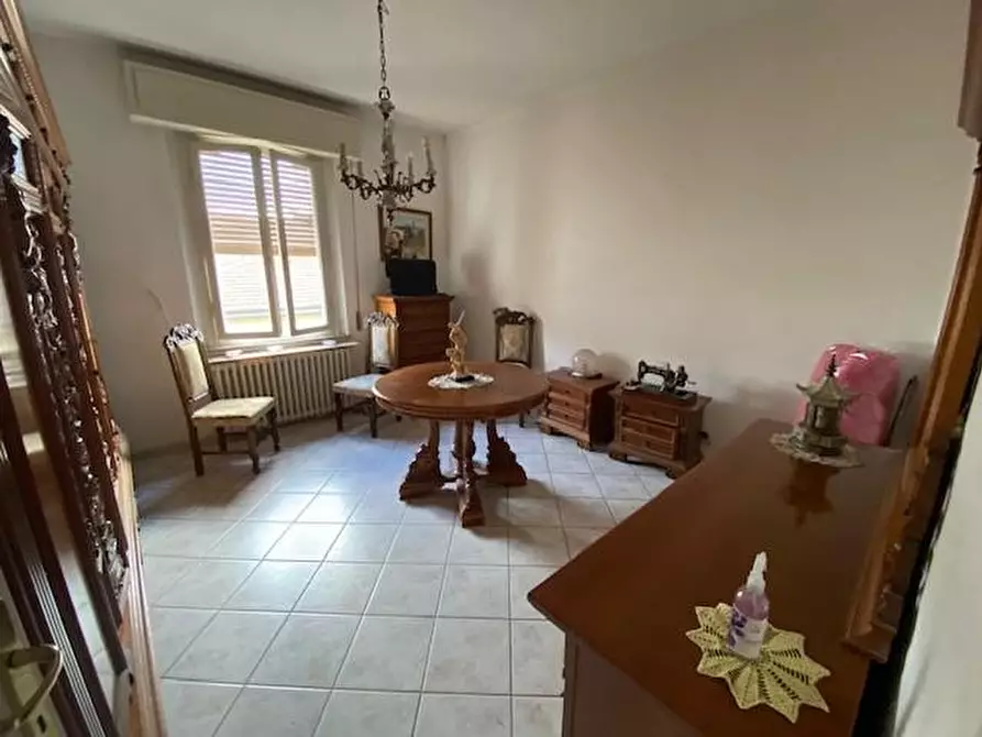 Immagine 5 di Appartamento in vendita  a Pontedera