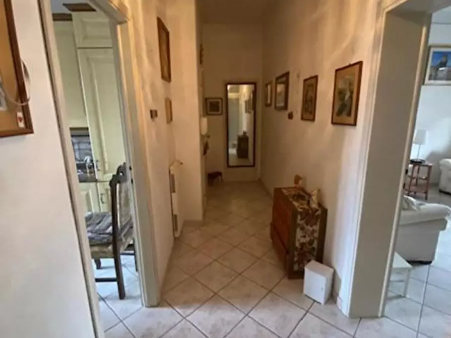 Immagine 11 di Appartamento in vendita  a Pontedera