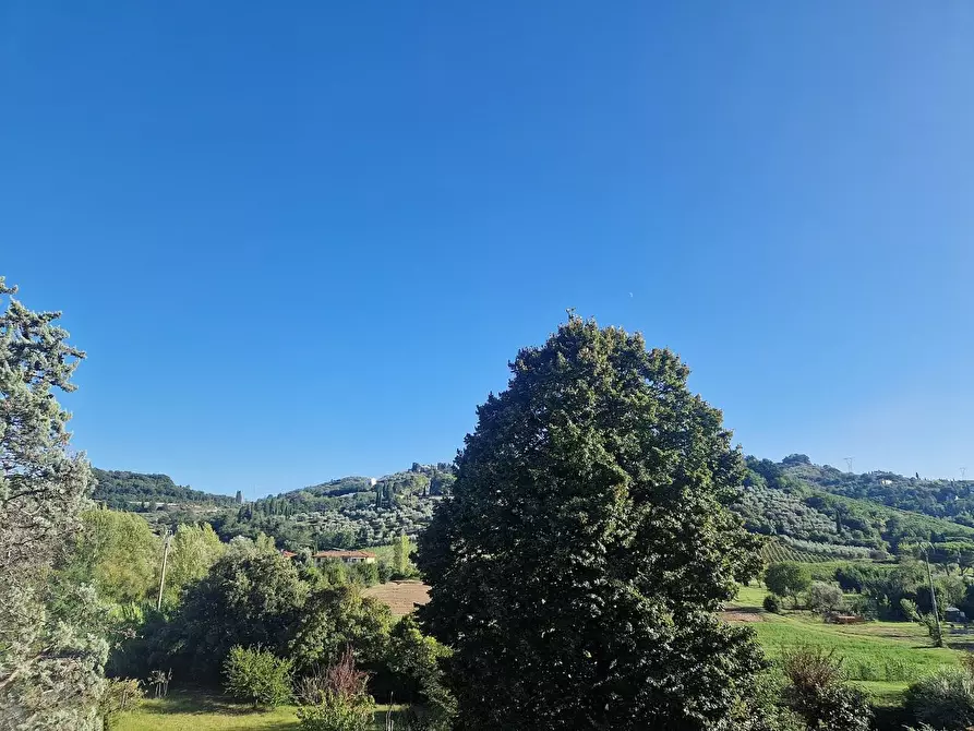 Immagine 4 di Porzione di casa in vendita  a Carmignano