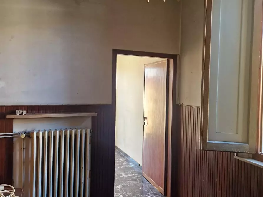 Immagine 17 di Porzione di casa in vendita  a Carmignano