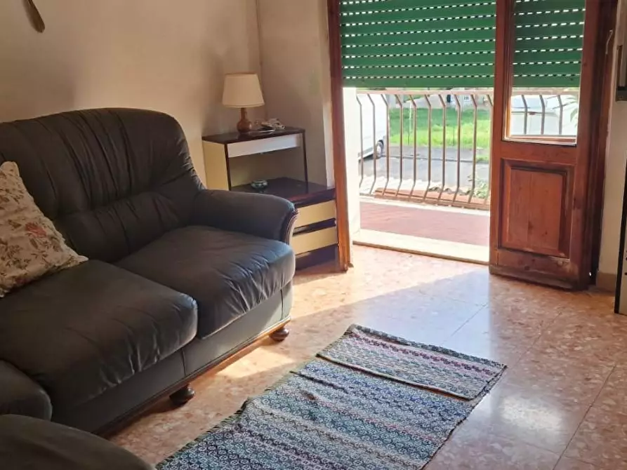 Immagine 5 di Casa semindipendente in vendita  a Carrara