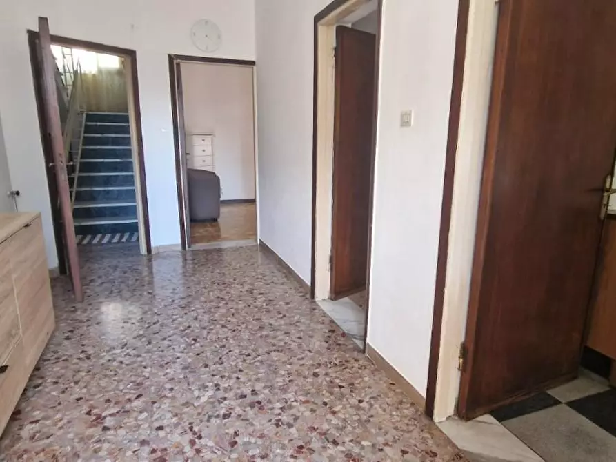 Immagine 8 di Casa semindipendente in vendita  a Carrara