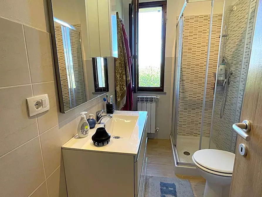 Immagine 9 di Appartamento in vendita  a Santa Maria A Monte