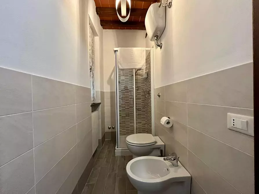 Immagine 15 di Casa indipendente in vendita  a Calci