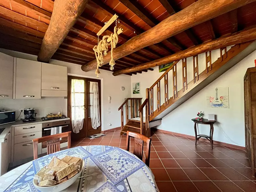 Immagine 3 di Casa indipendente in vendita  a Calci