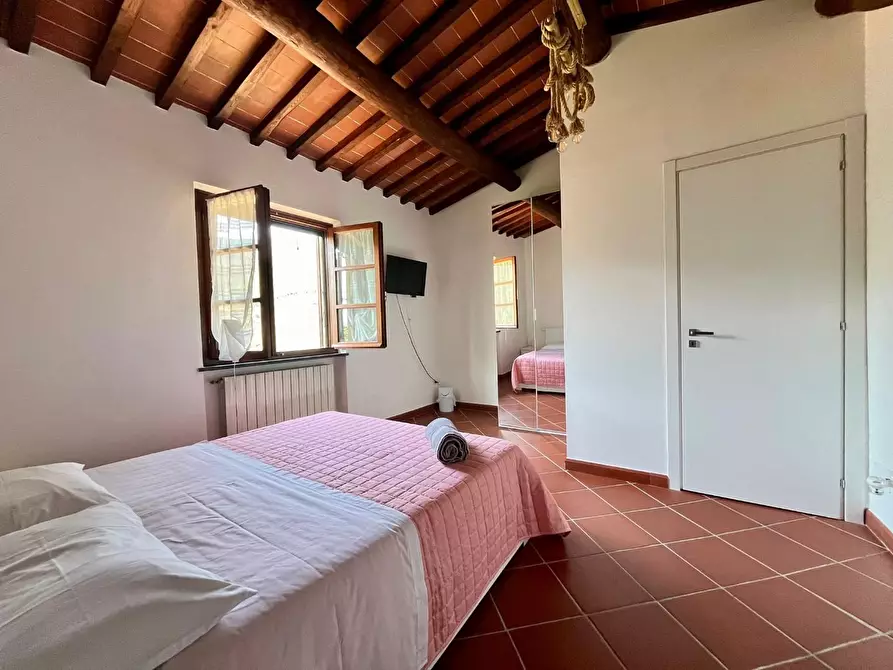 Immagine 11 di Casa indipendente in vendita  a Calci