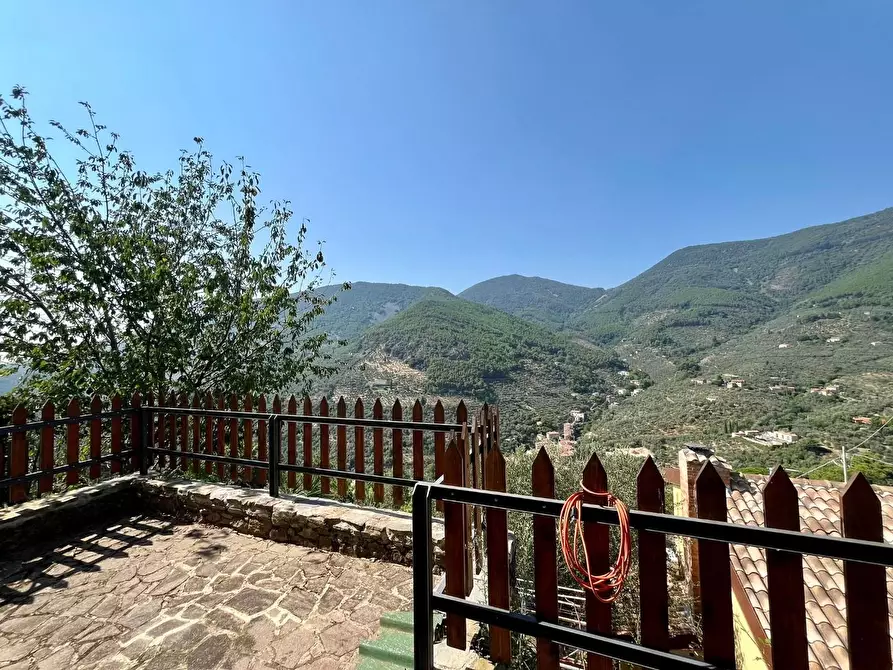 Immagine 18 di Casa indipendente in vendita  a Calci