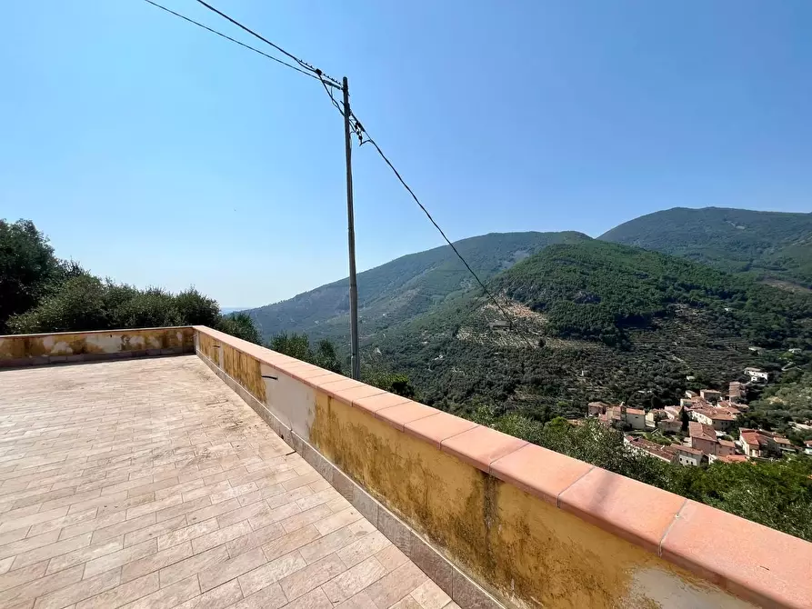 Immagine 28 di Villa in vendita  a Calci