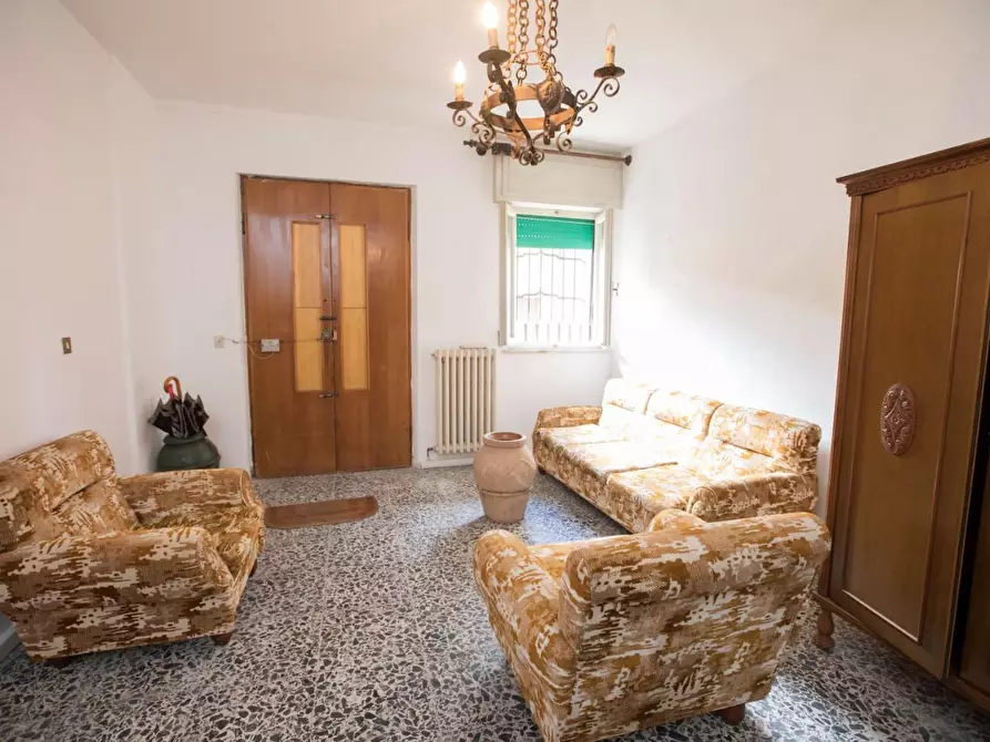 Immagine 2 di Porzione di casa in vendita  a Fauglia