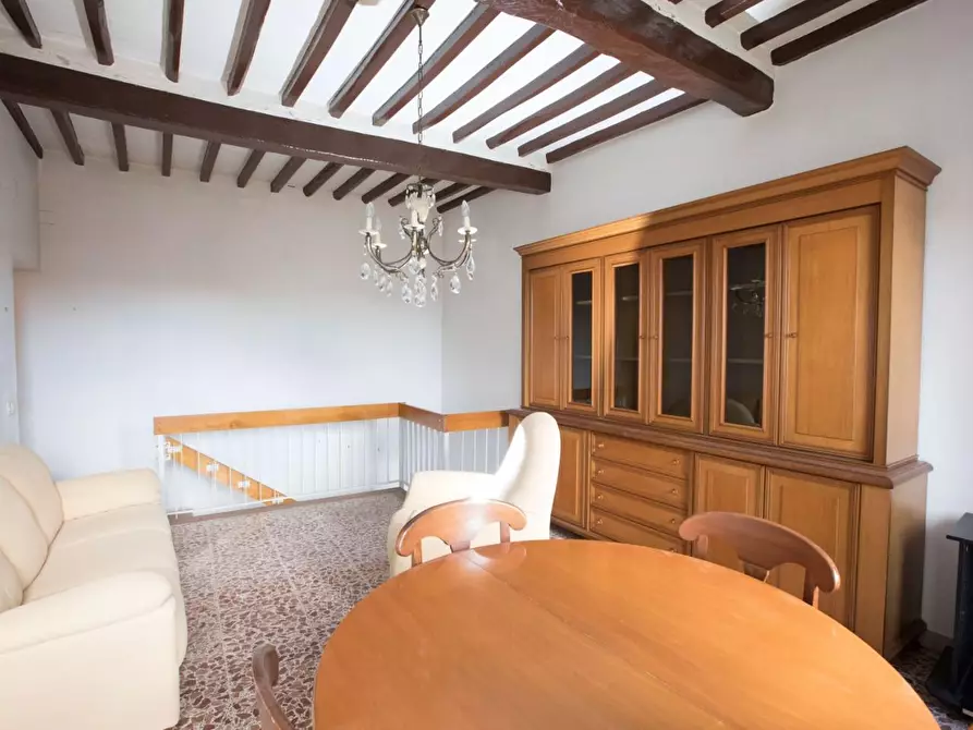 Immagine 8 di Porzione di casa in vendita  a Fauglia