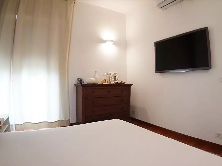 Immagine 13 di Appartamento in vendita  a Carrara