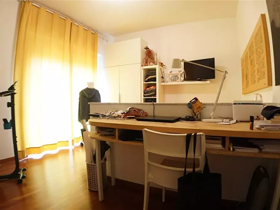 Immagine 15 di Appartamento in vendita  a Carrara