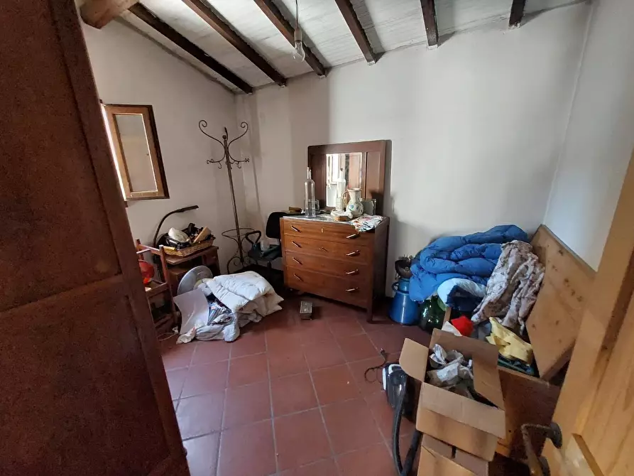 Immagine 25 di Villa in vendita  a Vicopisano