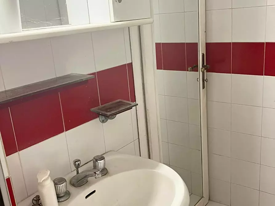 Immagine 13 di Appartamento in vendita  a Ameglia