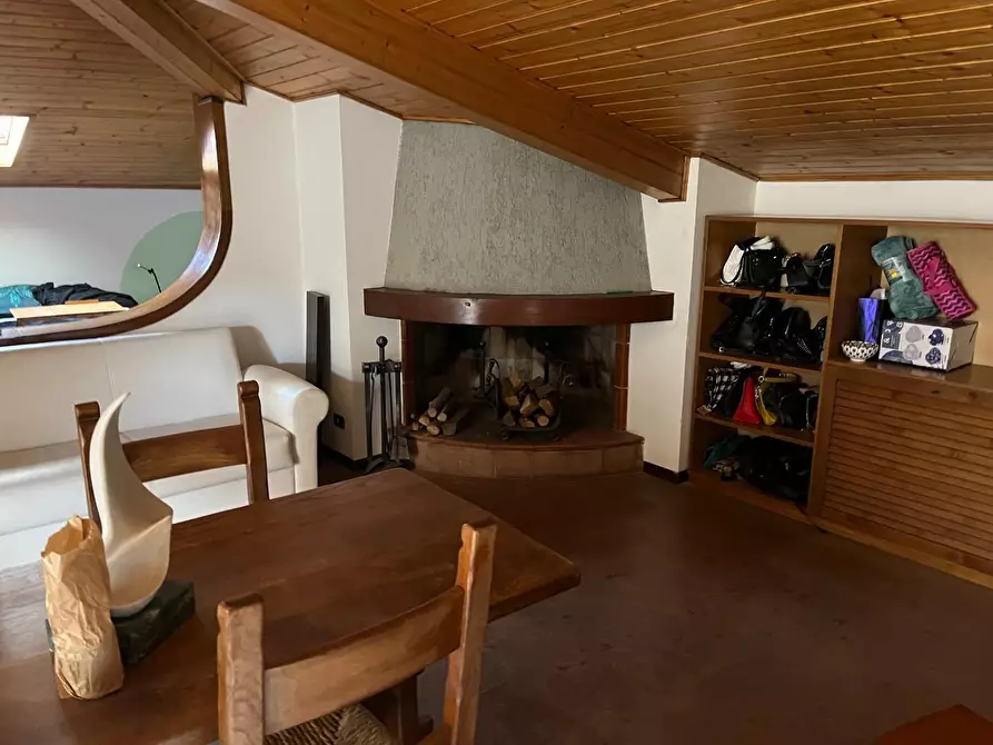 Immagine 16 di Appartamento in vendita  a Carrara