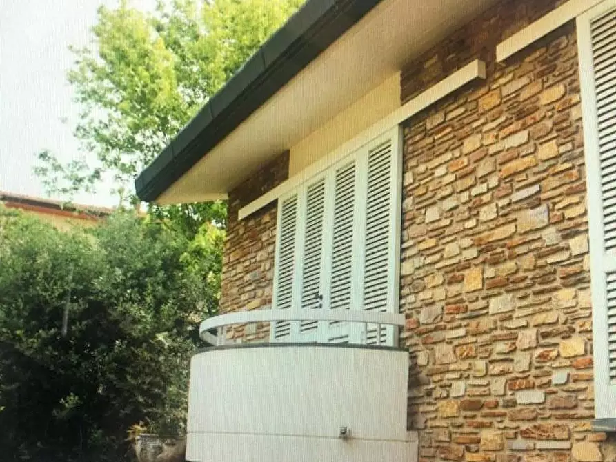 Immagine 12 di Villa in vendita  a Casciana Terme Lari