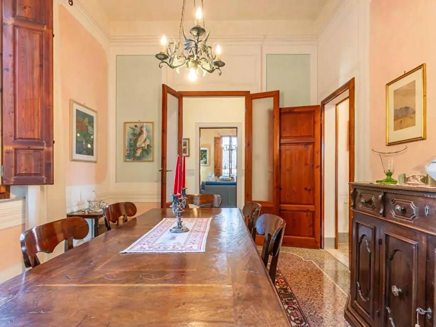 Immagine 21 di Villa in vendita  a Terricciola