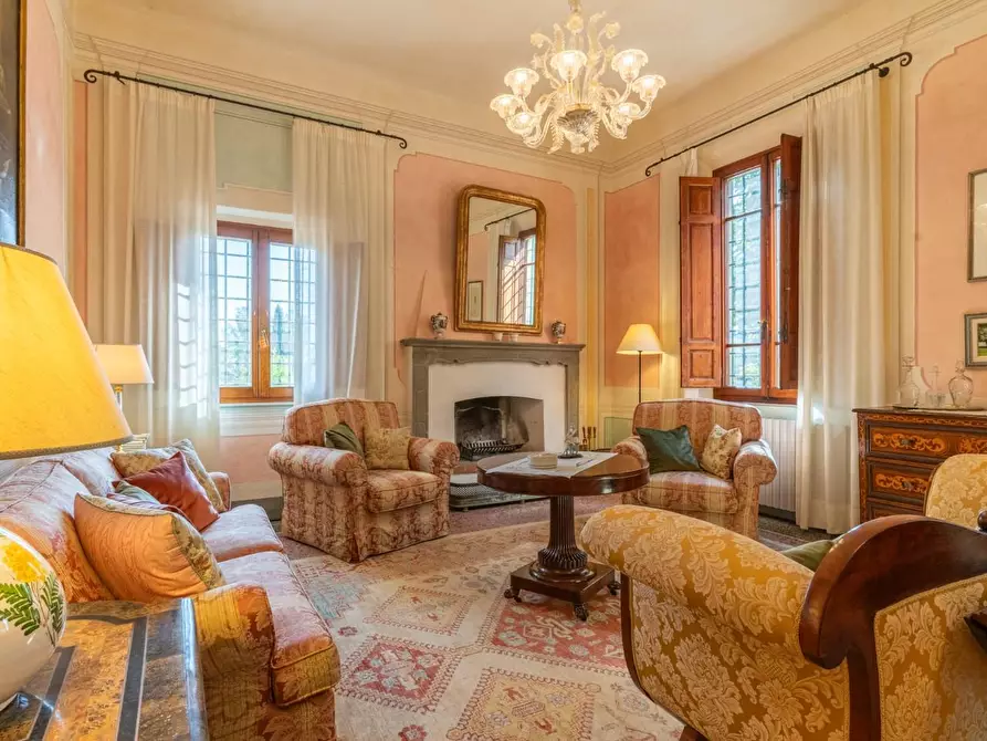 Immagine 23 di Villa in vendita  a Terricciola