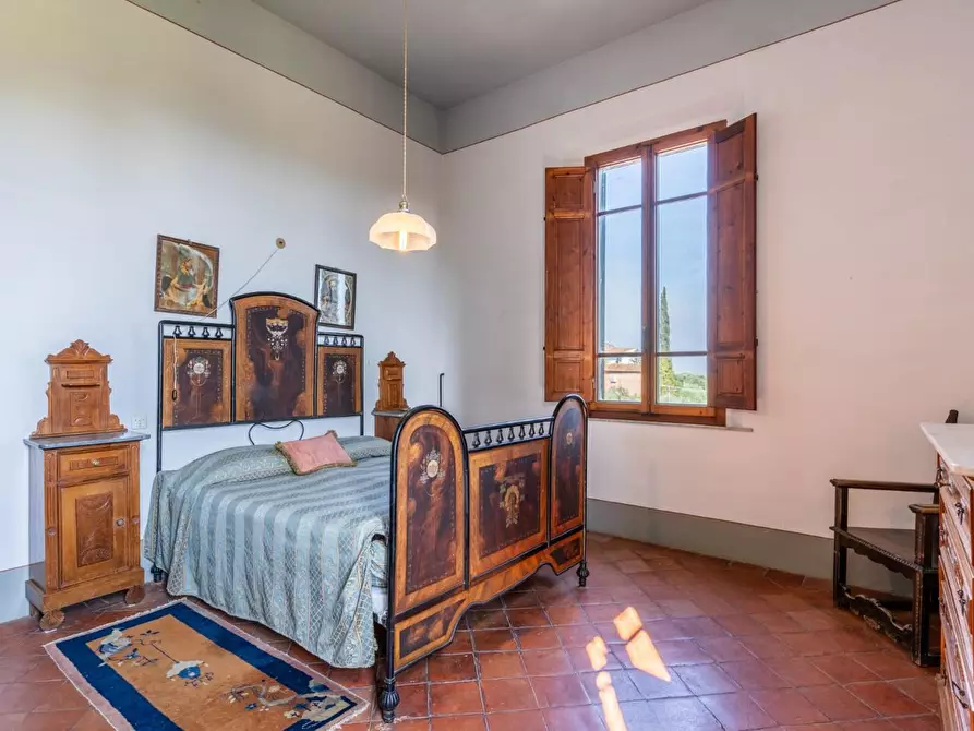 Immagine 42 di Villa in vendita  a Terricciola