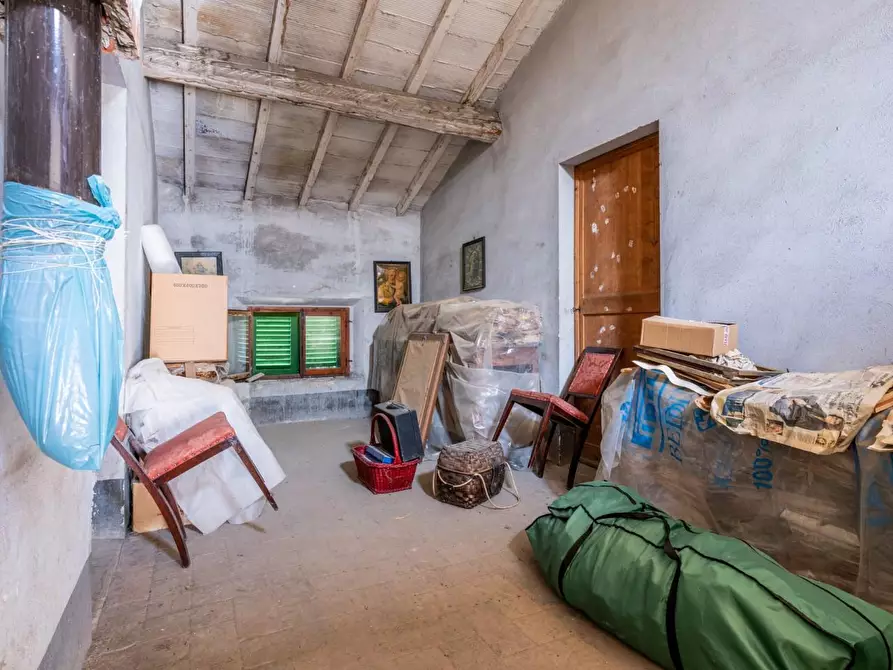 Immagine 47 di Villa in vendita  a Terricciola