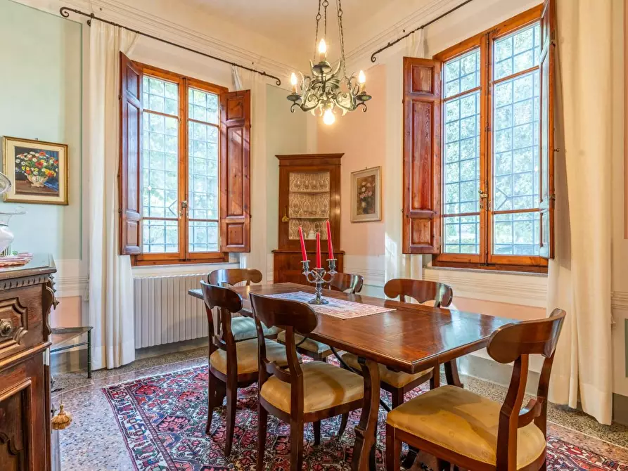 Immagine 20 di Villa in vendita  a Terricciola