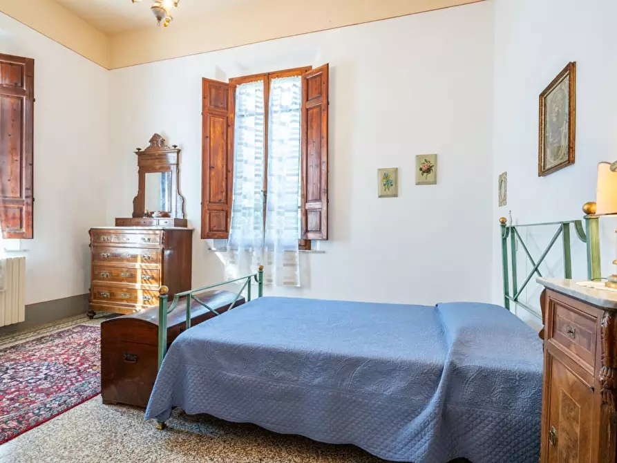 Immagine 34 di Villa in vendita  a Terricciola