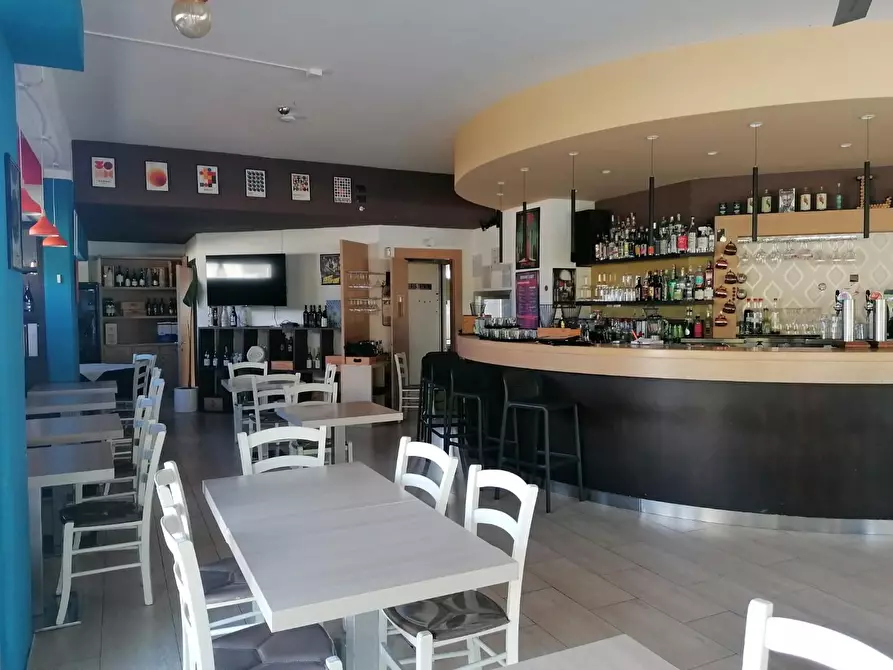 Immagine 6 di Bar / Ristorante in vendita  a Castelnuovo Magra