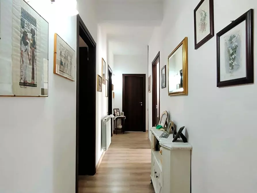 Immagine 14 di Mansarda in vendita  a Massa