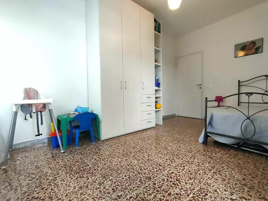 Immagine 8 di Appartamento in vendita  a Massa