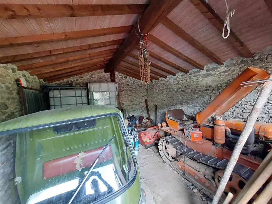 Immagine 40 di Rustico / casale in vendita  a Buti