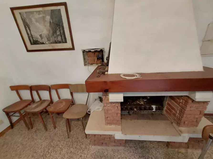 Immagine 23 di Rustico / casale in vendita  a Buti