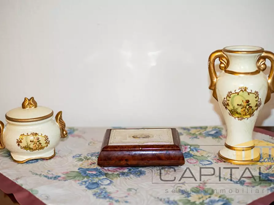 Immagine 23 di Villa in vendita  a Vagli Sotto