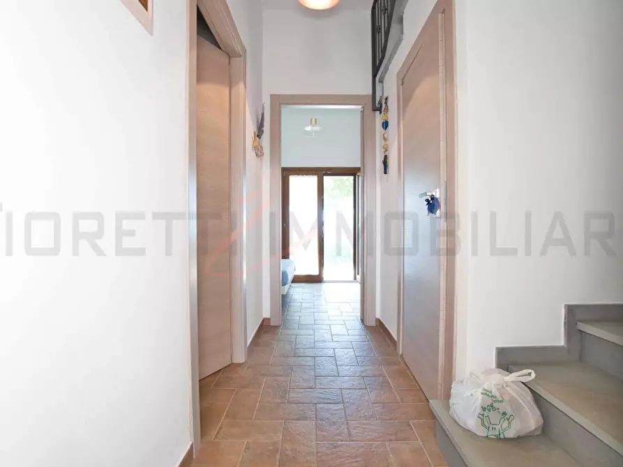 Immagine 11 di Appartamento in vendita  a Piombino