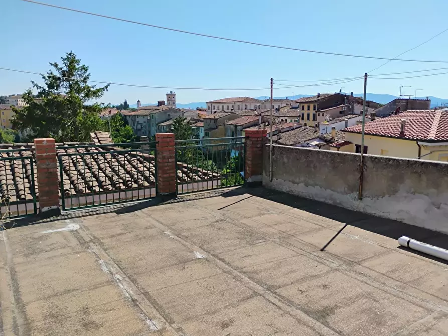 Immagine 22 di Appartamento in vendita  a Fauglia