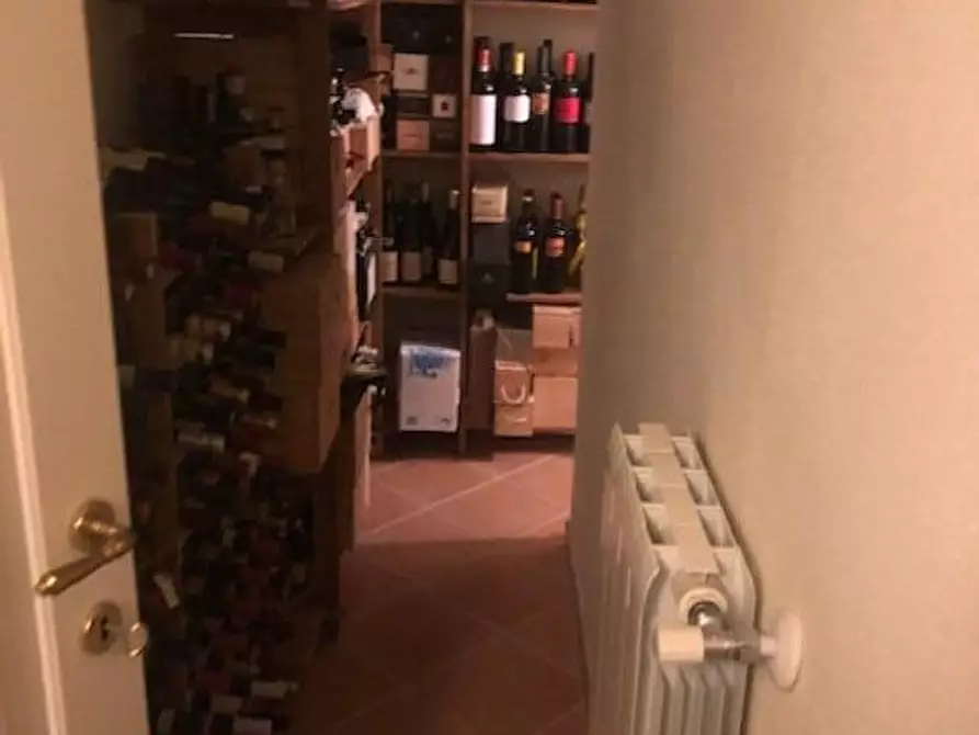 Immagine 13 di Casa quadrifamiliare in vendita  a Castelnuovo Magra