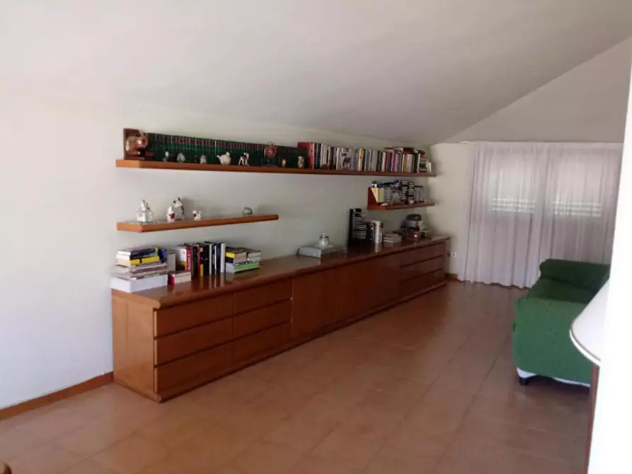 Immagine 2 di Appartamento in vendita  a Lamporecchio