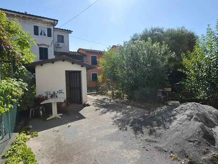 Immagine 26 di Terratetto in vendita  a Capannori