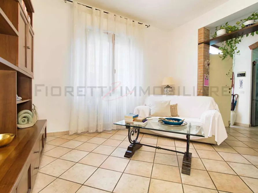 Immagine 7 di Appartamento in vendita  a Suvereto