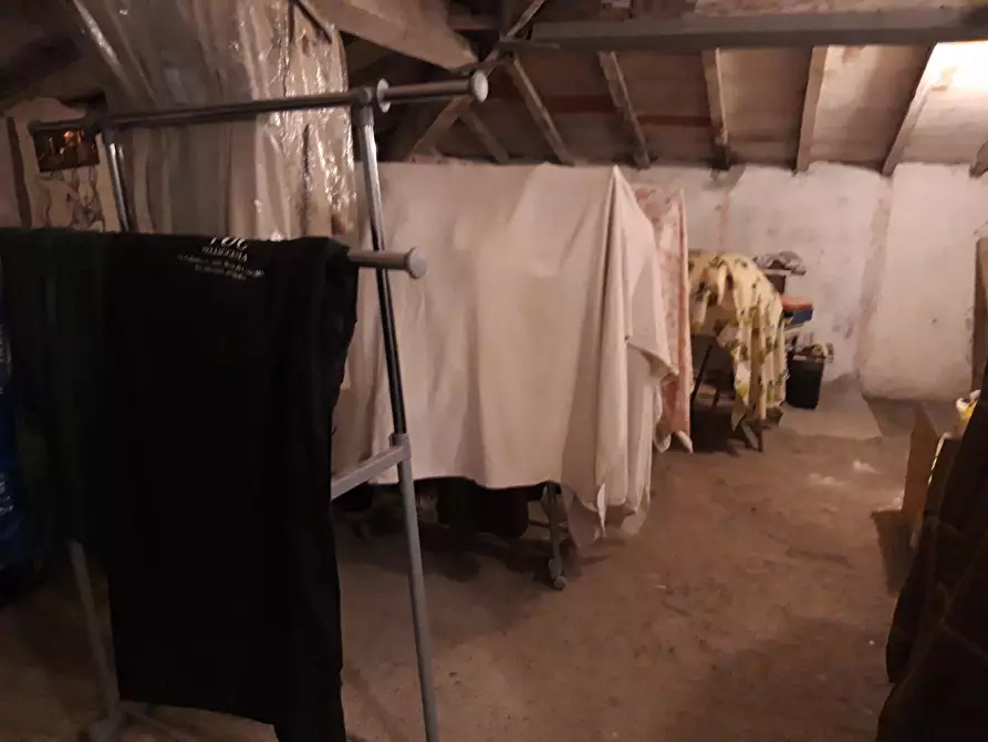 Immagine 30 di Villa in vendita  a Carrara