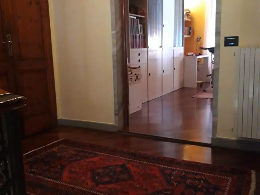 Immagine 14 di Villa in vendita  a Carrara