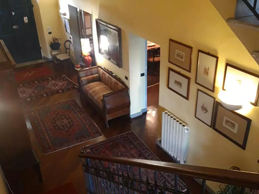 Immagine 31 di Villa in vendita  a Carrara