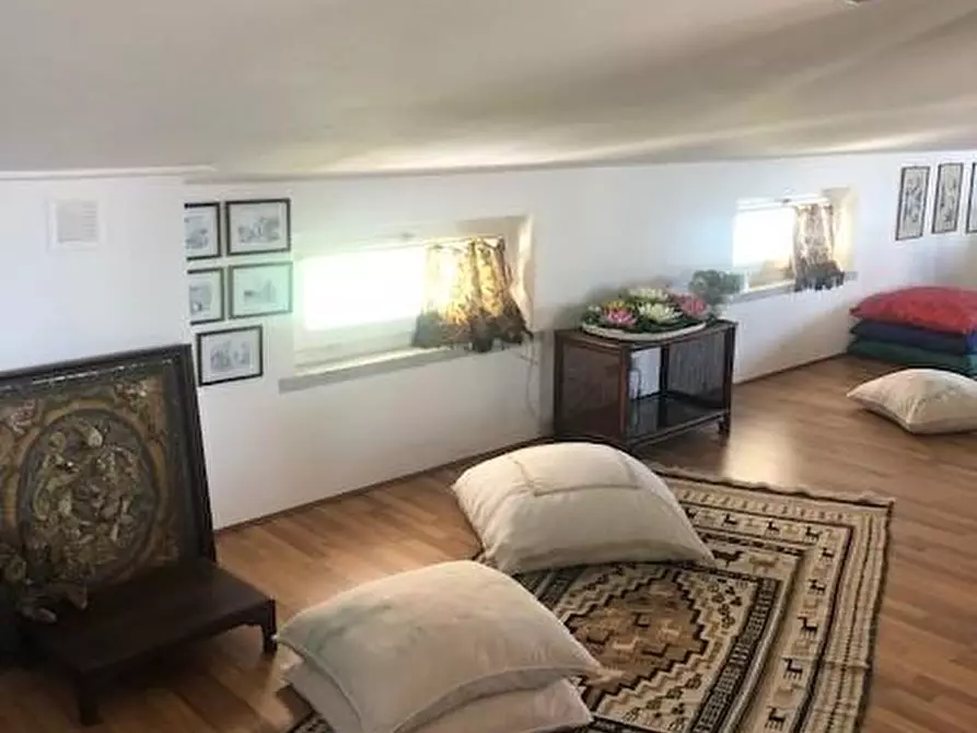 Immagine 21 di Villa in vendita  a Fosdinovo