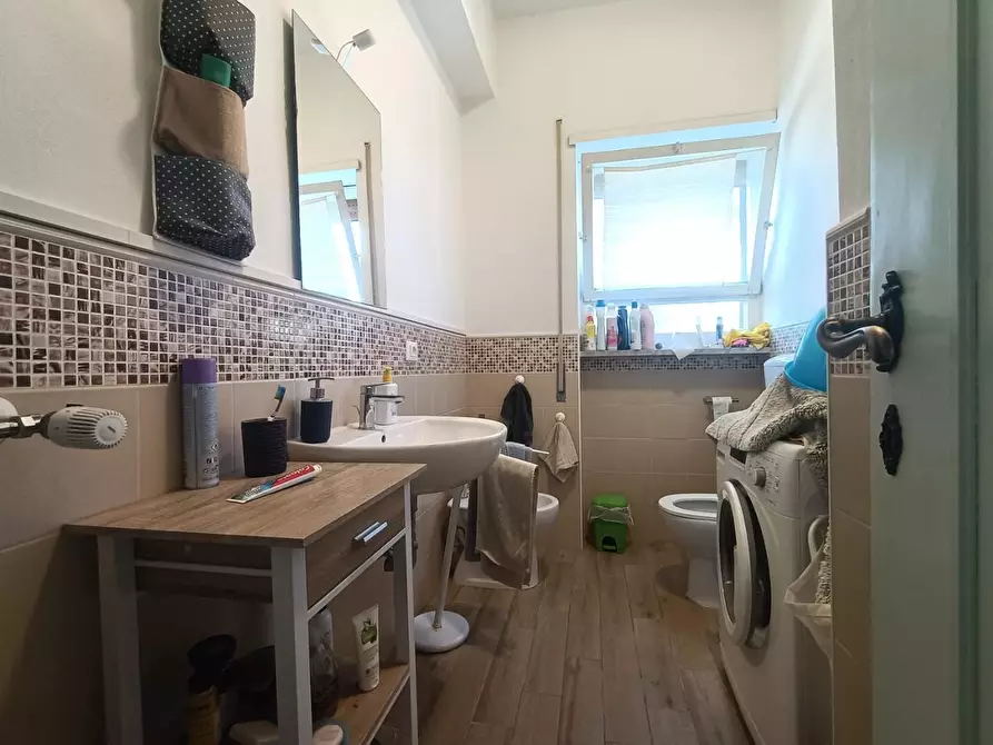 Immagine 11 di Appartamento in affitto  a Pisa