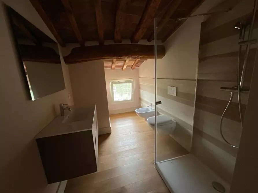 Immagine 34 di Immobile di prestigio in vendita  a Cascina