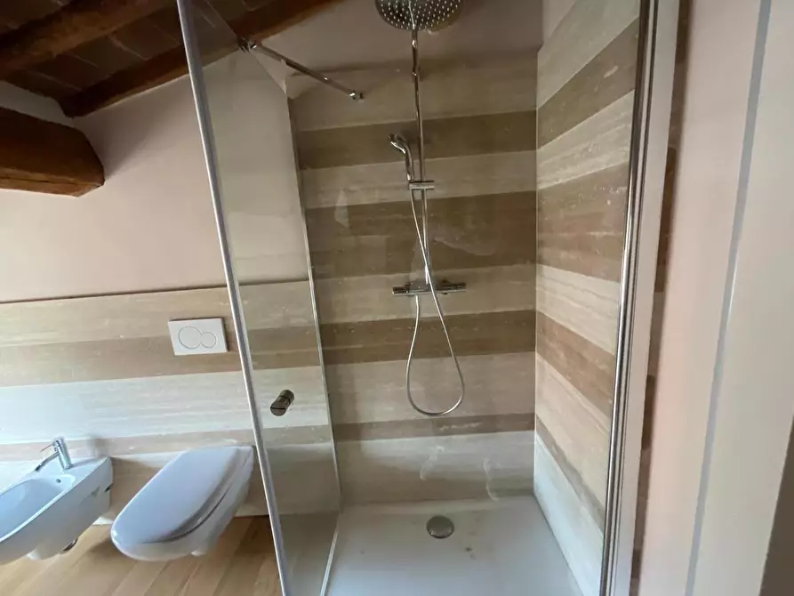 Immagine 31 di Immobile di prestigio in vendita  a Cascina