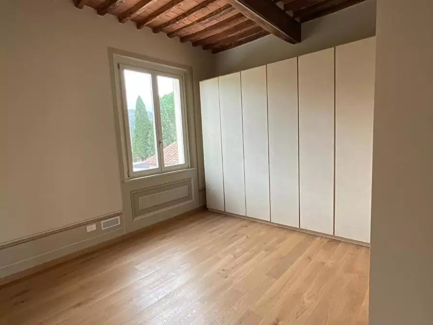 Immagine 20 di Immobile di prestigio in vendita  a Cascina