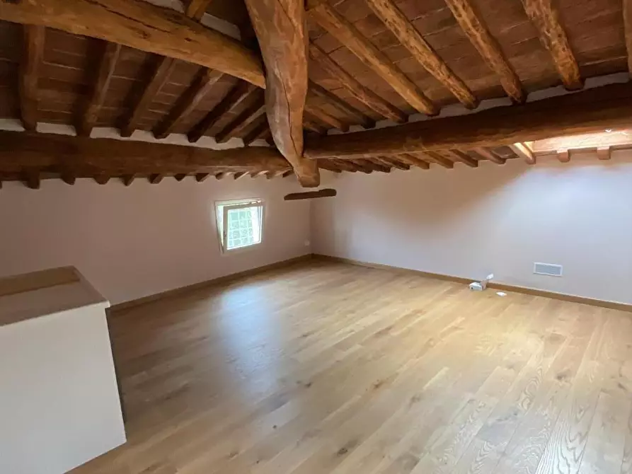 Immagine 27 di Immobile di prestigio in vendita  a Cascina