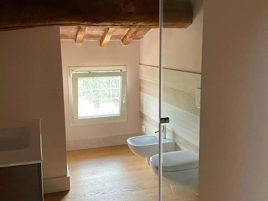 Immagine 37 di Immobile di prestigio in vendita  a Cascina